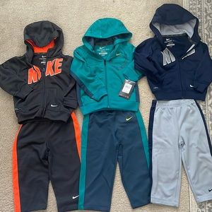 Nike 24 month therma fit sets. (4)